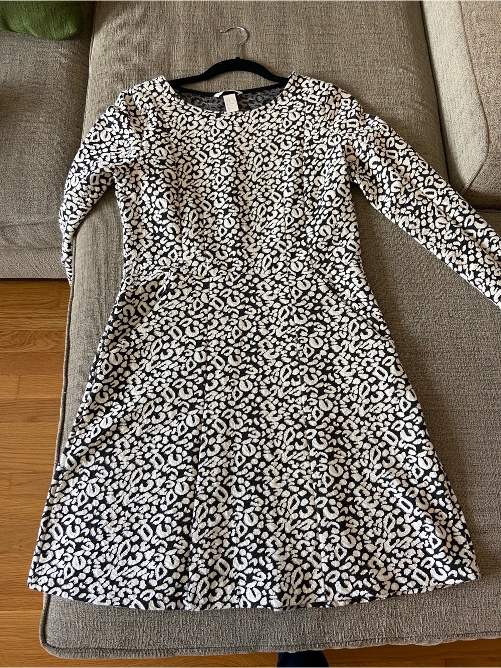 H&M Black and White Long-Sleeve Printed Fit-and-Flare Dress